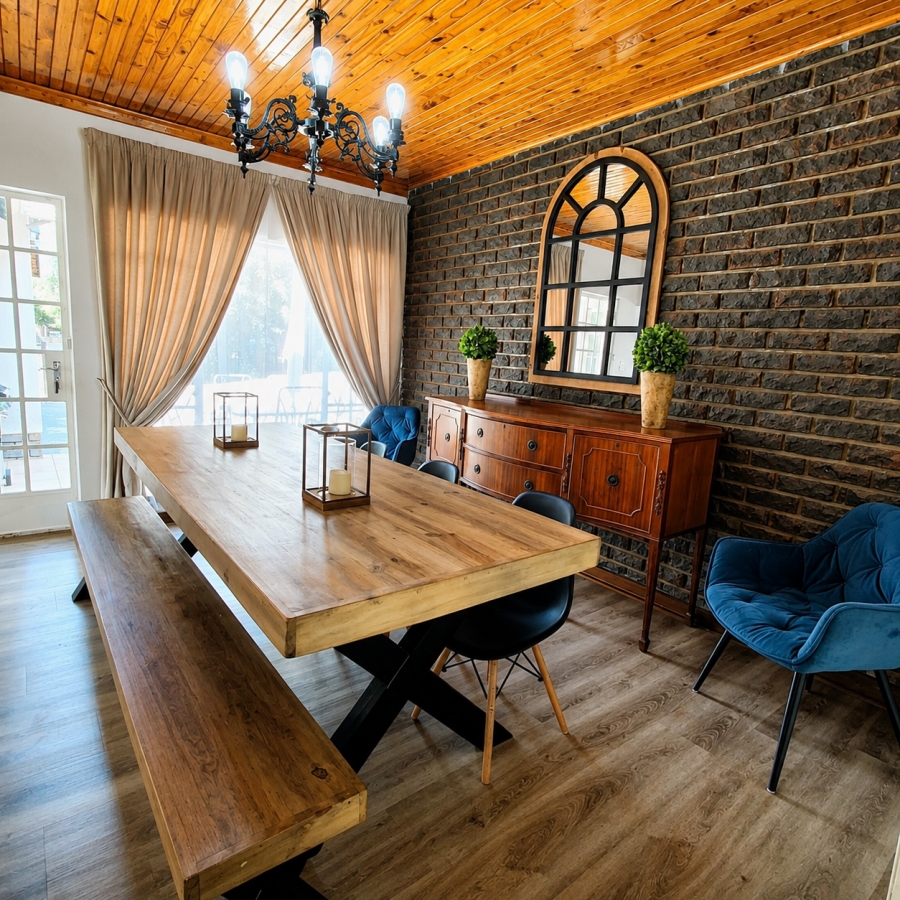 4 Bedroom Property for Sale in Flamwood North West